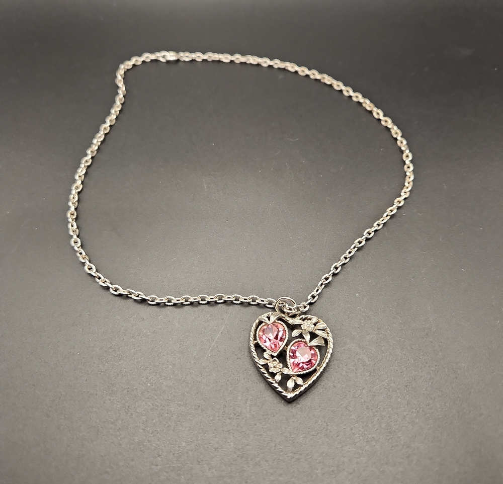 Sarah Coventry Vintage 1970s Love Story Pendant And Chain Silver Tone Pink Stone